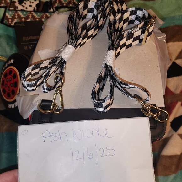 Pixar cars mini convertible crossbody or backpack - Picture 2 of 2